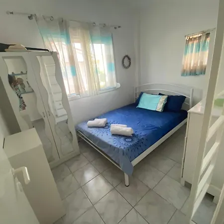 Blue Sea Apartment Flogita